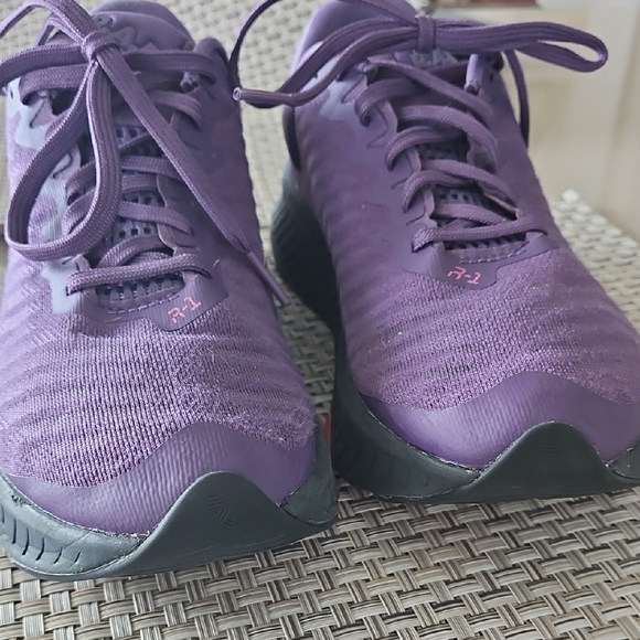 RAD R1 global trainers women 8 purple 08 - Picture 3 of 10